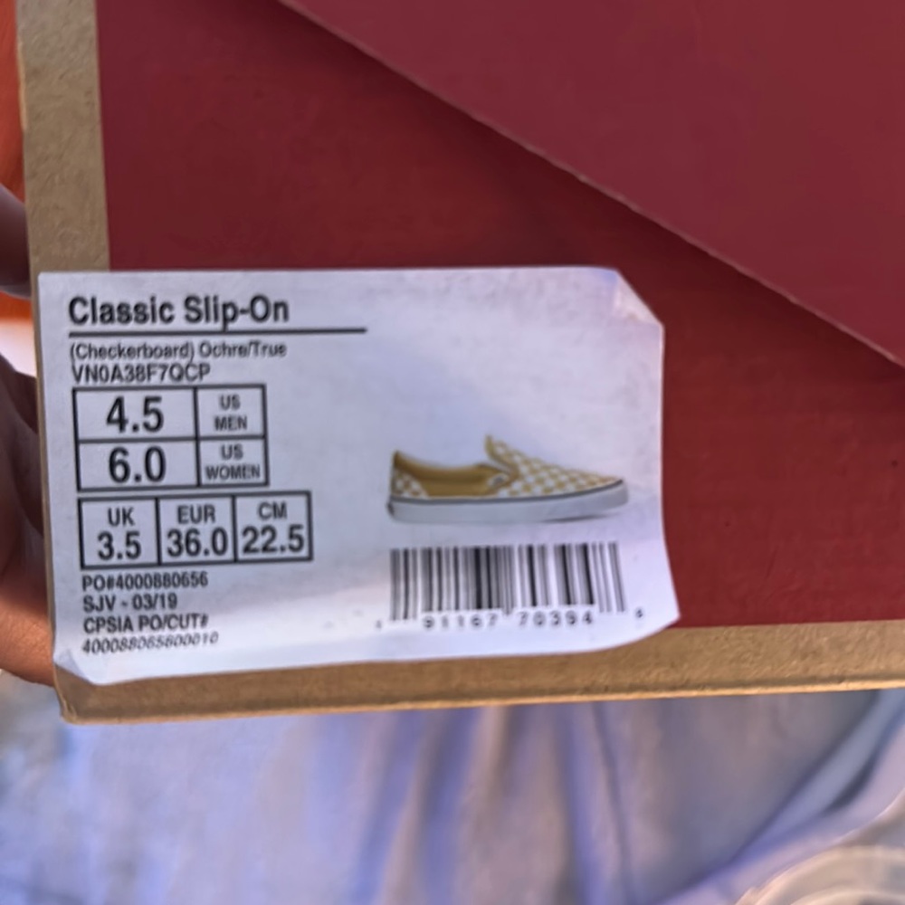 Classic slip on vans checkerboard yellow and white